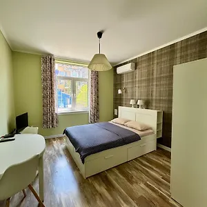 https://top-city-center.plovdiv-hotels.com